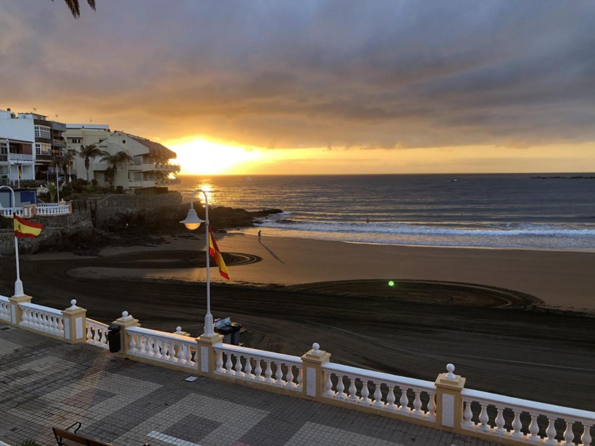 Espectacular En Primera Linea De La Playa 텔데 외부 사진