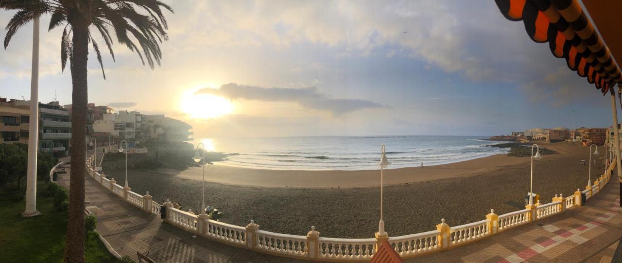Espectacular En Primera Linea De La Playa 텔데 외부 사진